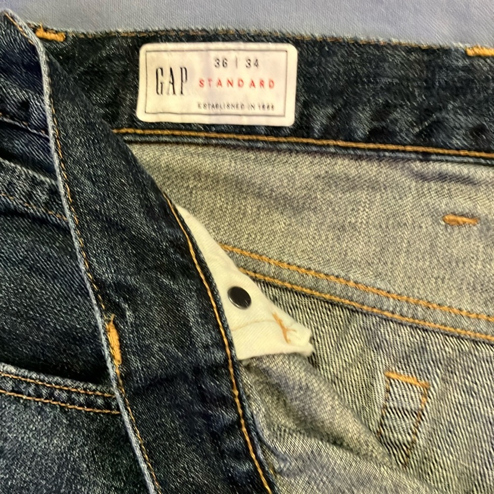 Men’s GAP Standard straight leg jeans 36x34